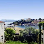 Edem Villa